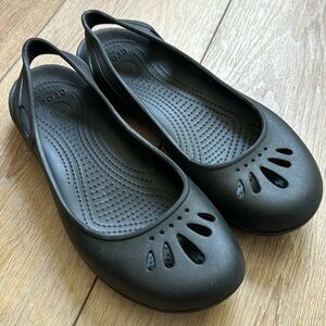 Crocs Women’s Sz 10 Kadee Ballet Flats Black Slip Resistant Slip On Shoes